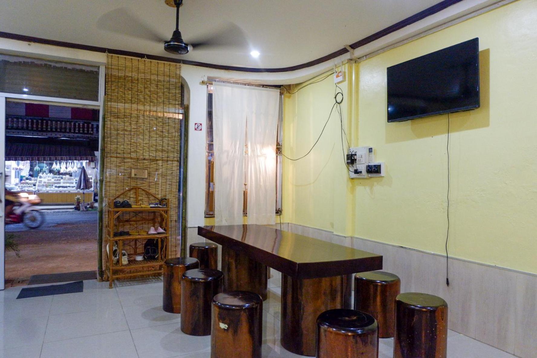 Non Pakse Hostel & Coffee House Exterior foto